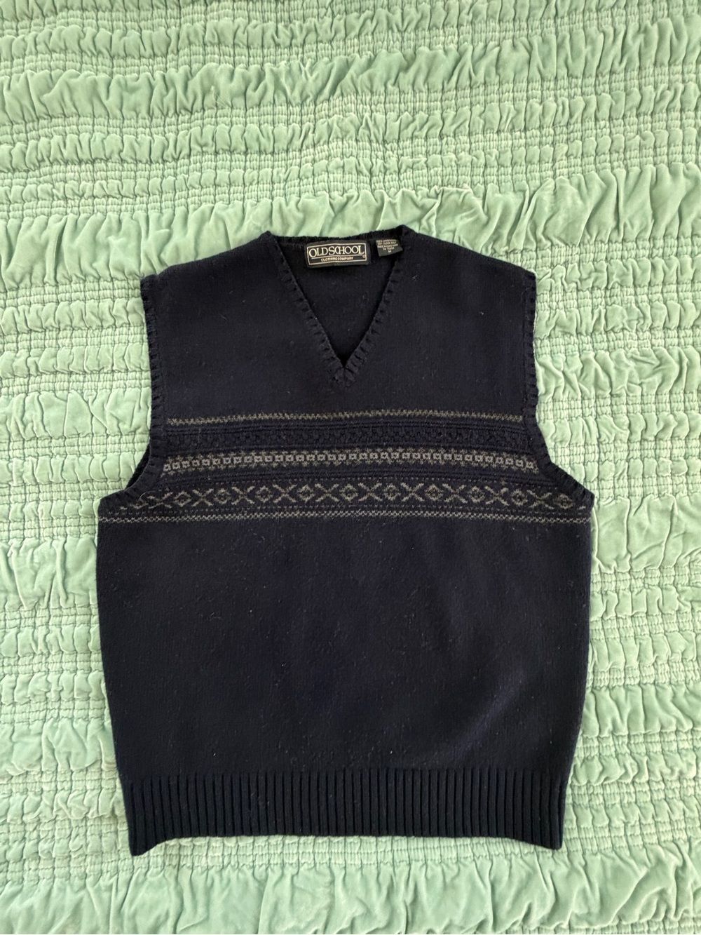 Old School Vintage Men's Navy V-Neck Knit Sweater Vest, 100% Lambs Wool-Med